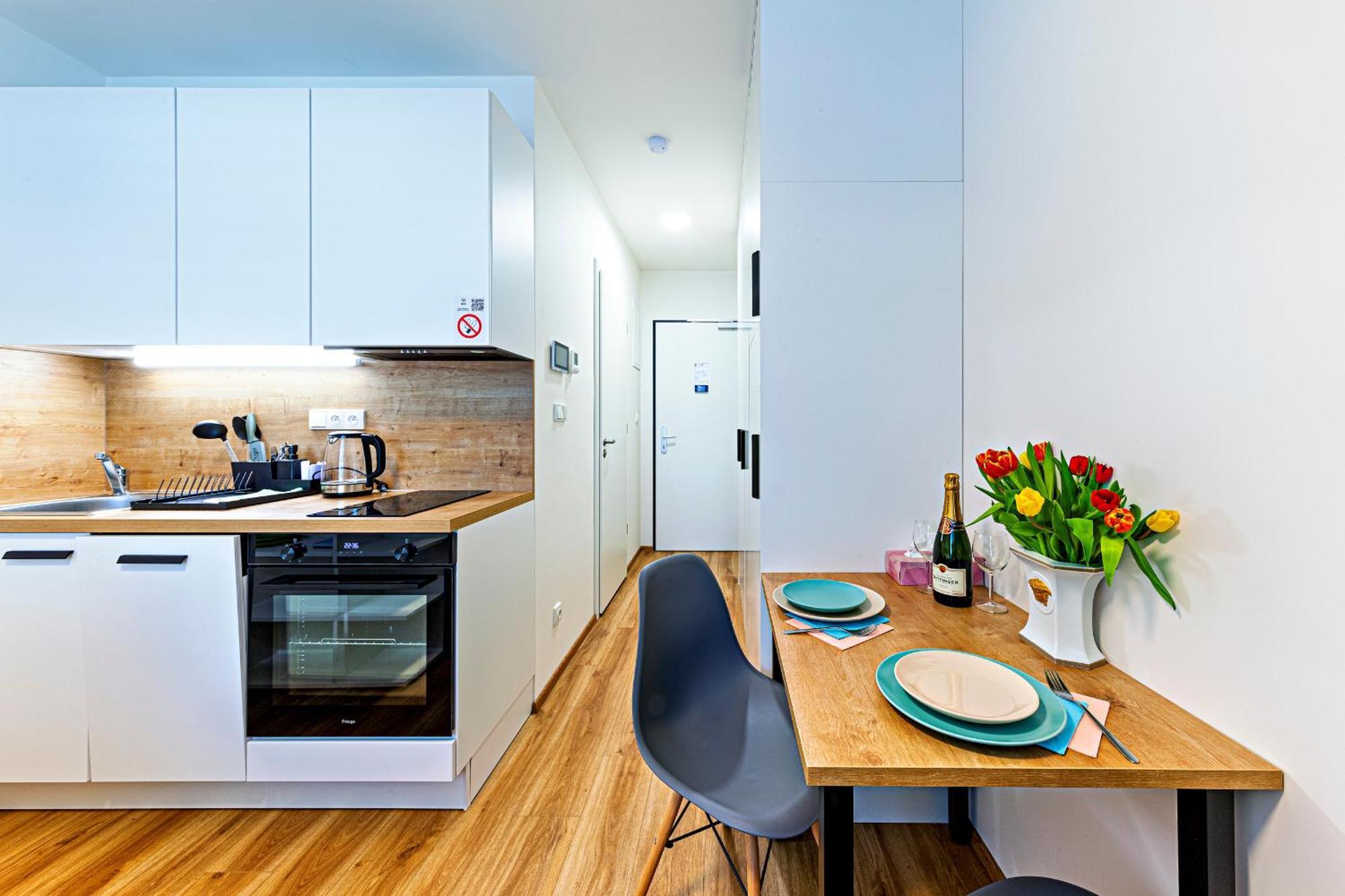 Kora Apartments Andel プラハ エクステリア 写真