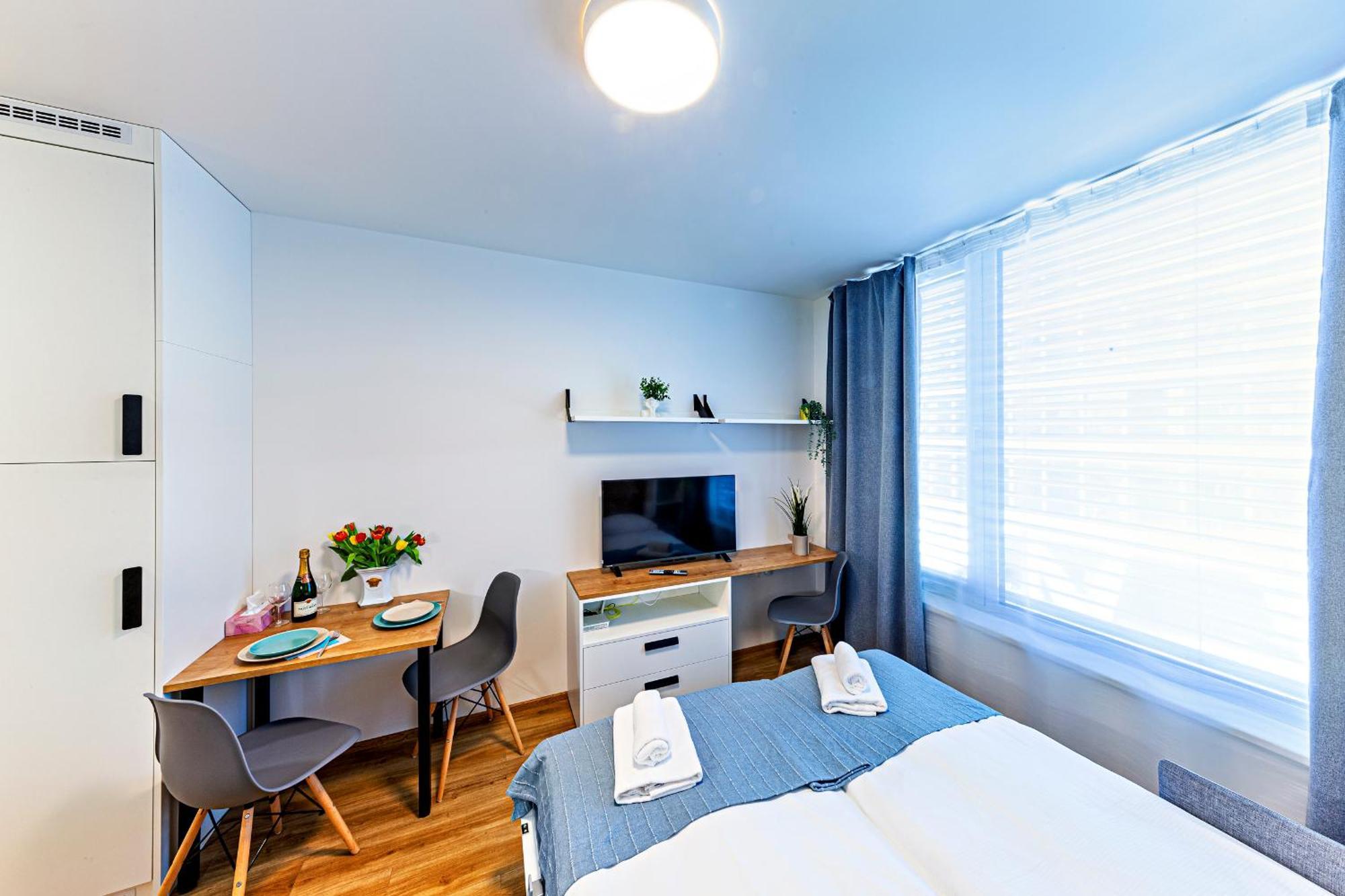 Kora Apartments Andel プラハ エクステリア 写真