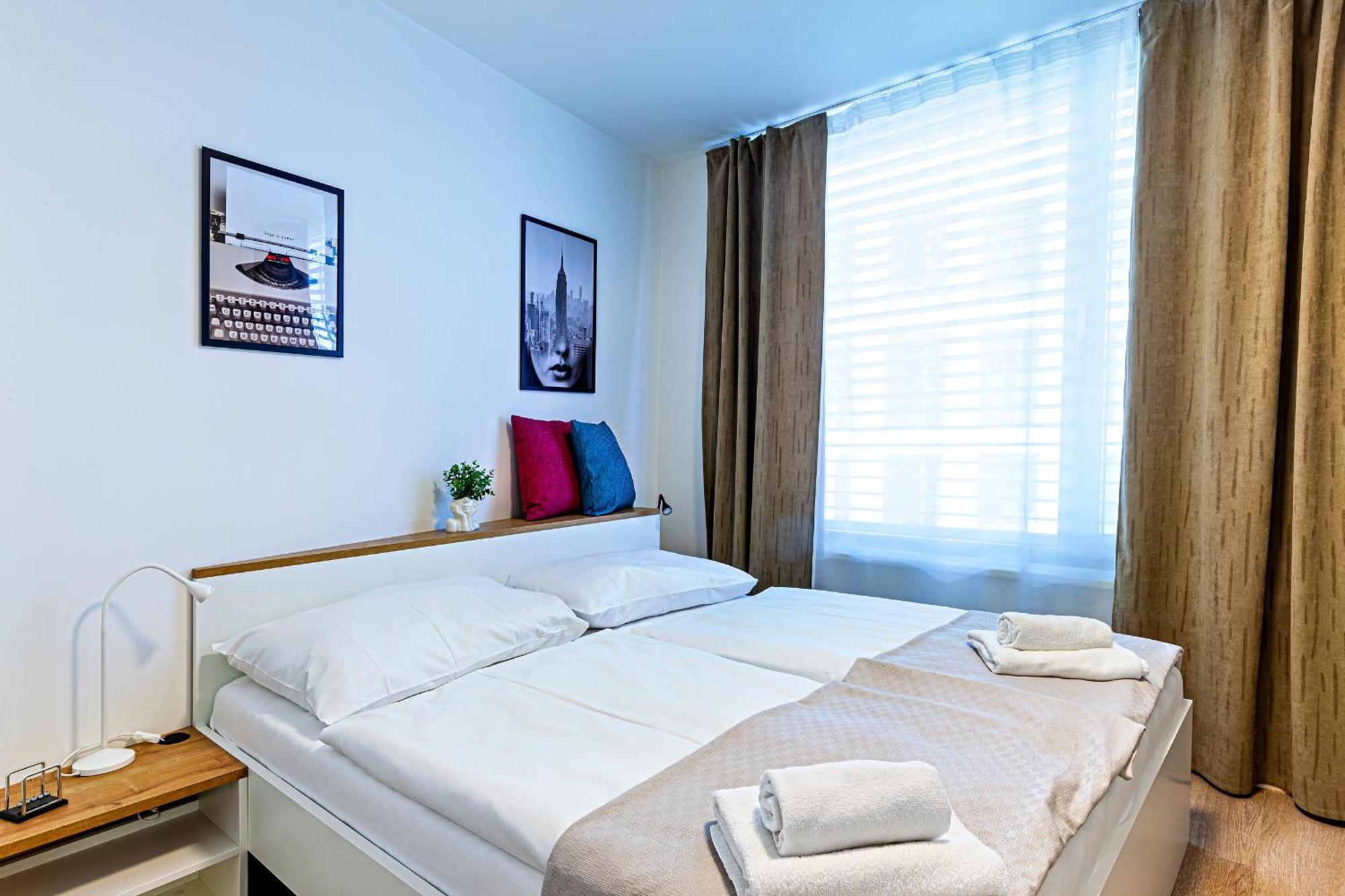 Kora Apartments Andel プラハ エクステリア 写真